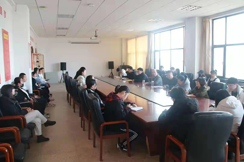 2026国际足联世界杯官方中文网站举办师生座谈会